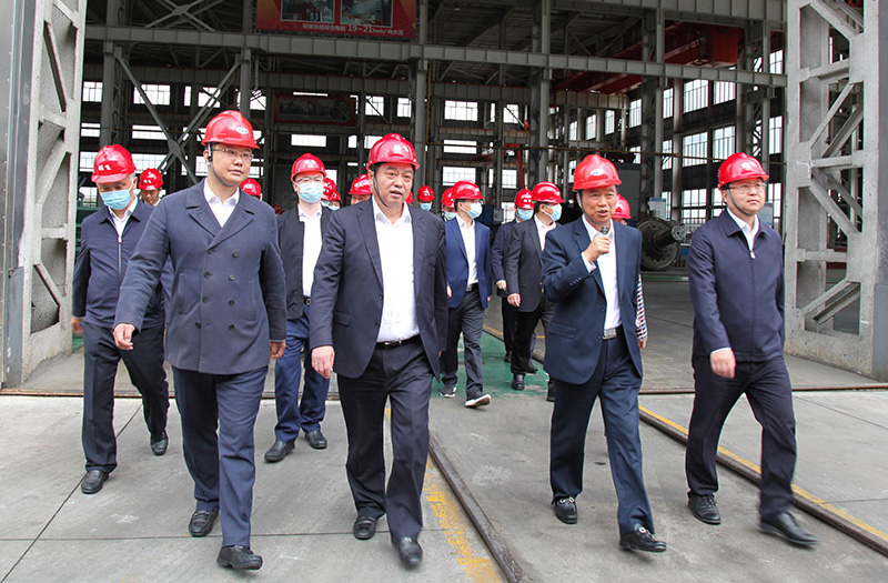 海安市委书记于立忠率队赴开云手机站登录入口集团调研